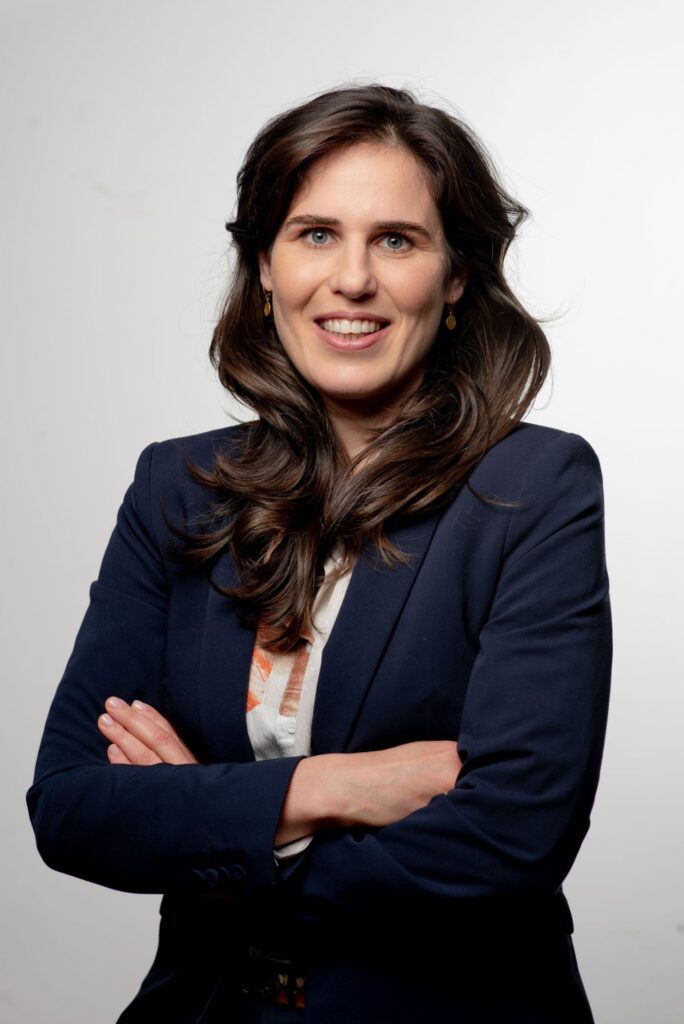 Dr. Kiss Eszter Életmódorvos, gasztroenterológus